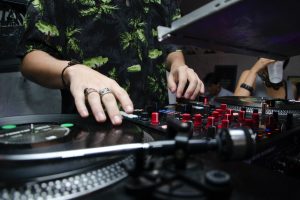 Must-Have Qualities of Top Event DJs in Las Vegas